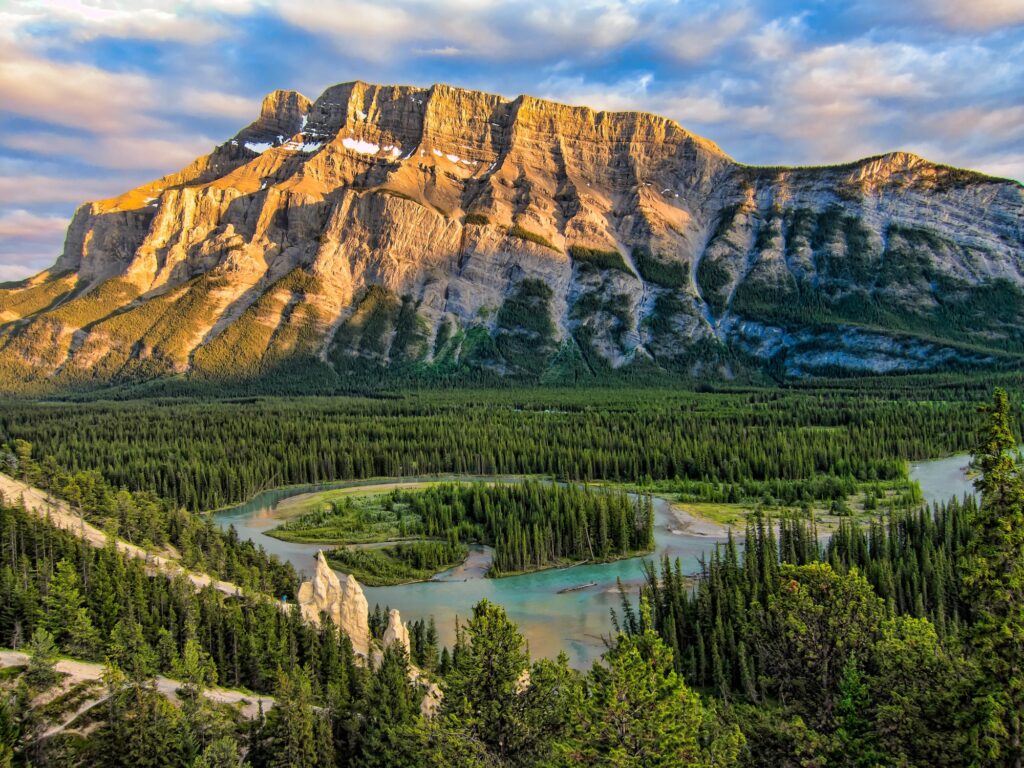 best summer hikes in Banff