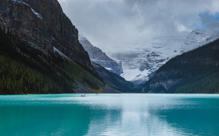 things to do in lake louise